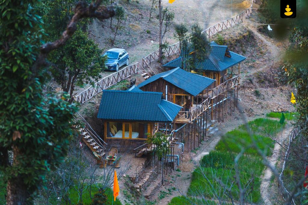 Livingstone Shimla Jungle Stay - Himachal Pradesh