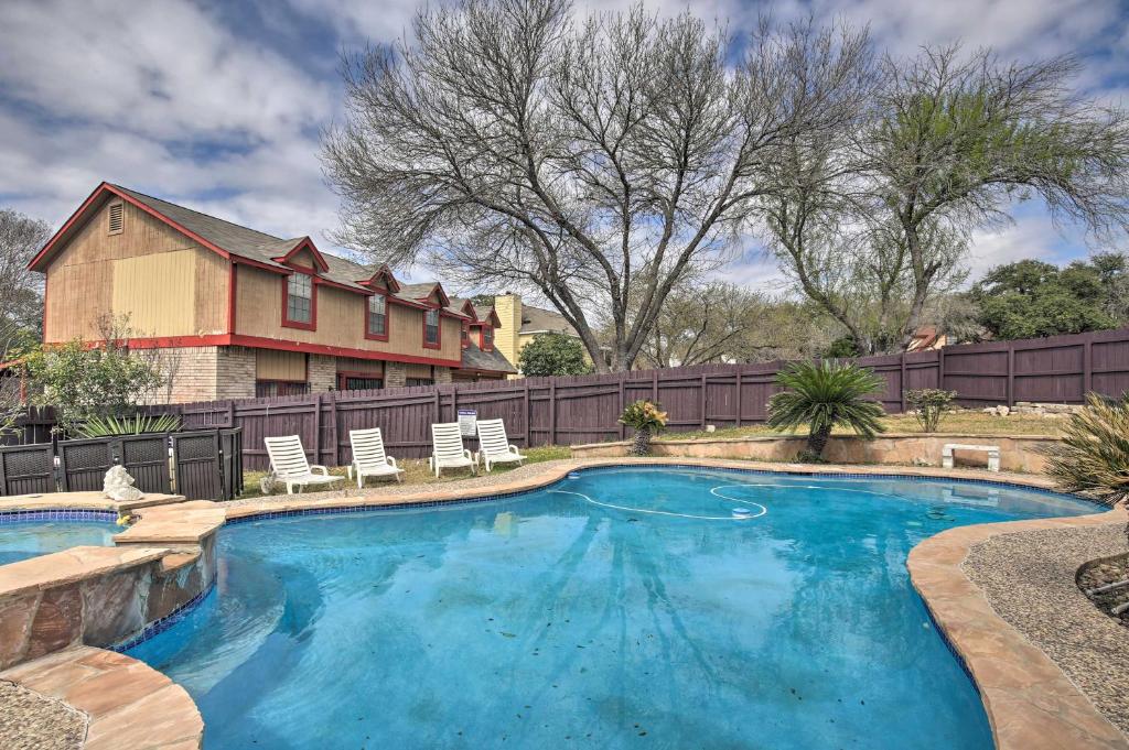 Home With Heated Pool And Hot Tub Near Seaworld! - Dove Creek – San Antonio