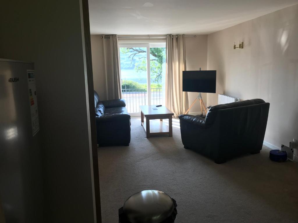 Borrodale, One Bedroom Apartment With Balcony And Loch View. - Fort William