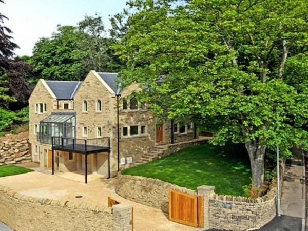 Clouds Hill, Family Friendly, Luxury Holiday Cottage In Almondbury - Mount Pleasant