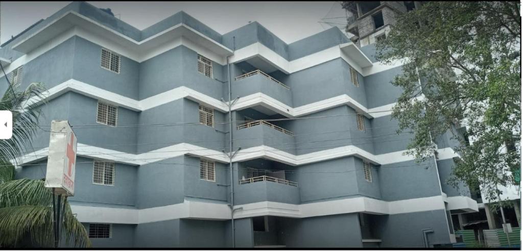2BHK Service Apartment Hill View Pune 204 - Pune