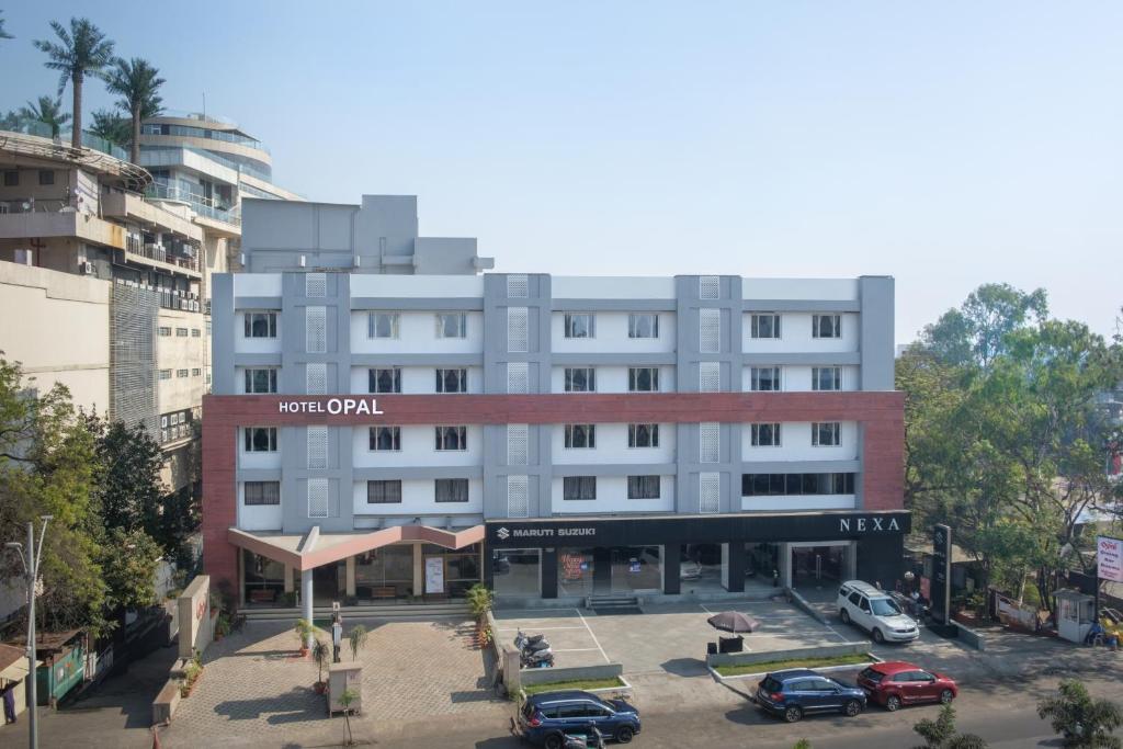 Hotel Opal - Kolhápur