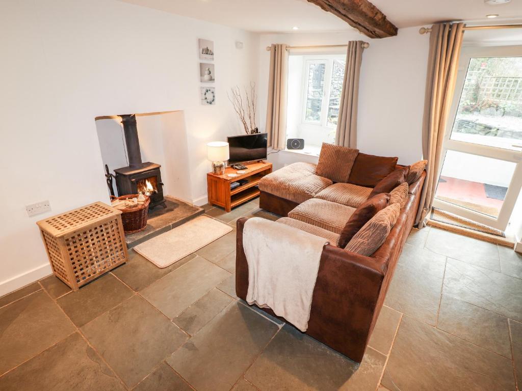 Tanyard Cottage, Pet Friendly, With Open Fire In Lakeside - Newby Bridge