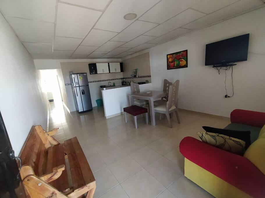 apartamento #4 completo y cómodo - La Guajira