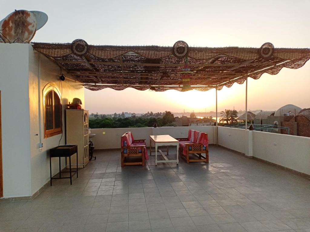 The Magic Of Luxor Private Studio Apartment On The Rooftop - Luxor