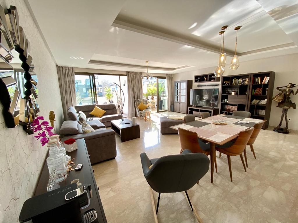 Marina Rabat Luxury Apartment- 200 M2 - Salé