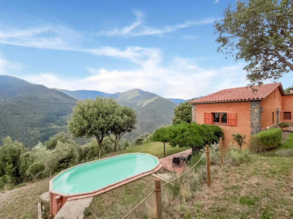 Endearing Holiday Home in Montseny with Swimming Pool - Montseny