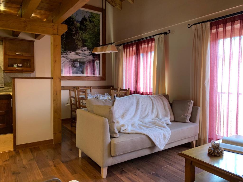 2 Bedroom Duplex Apartment In La Molina - Bagà
