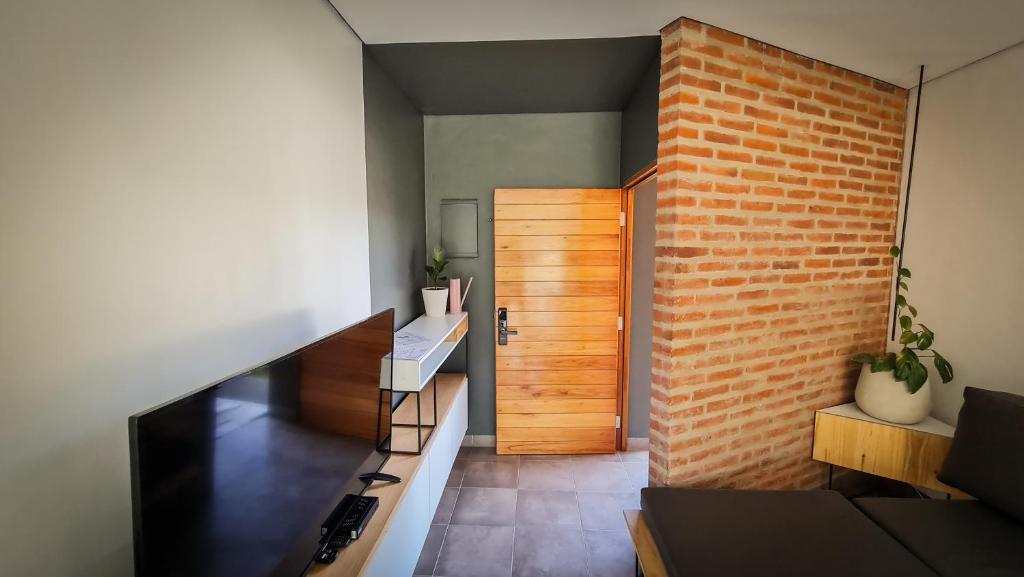 Casa D, Moderna De 2 Habitaciones Con Jardín En Barrio Privado - San Salvador de Jujuy
