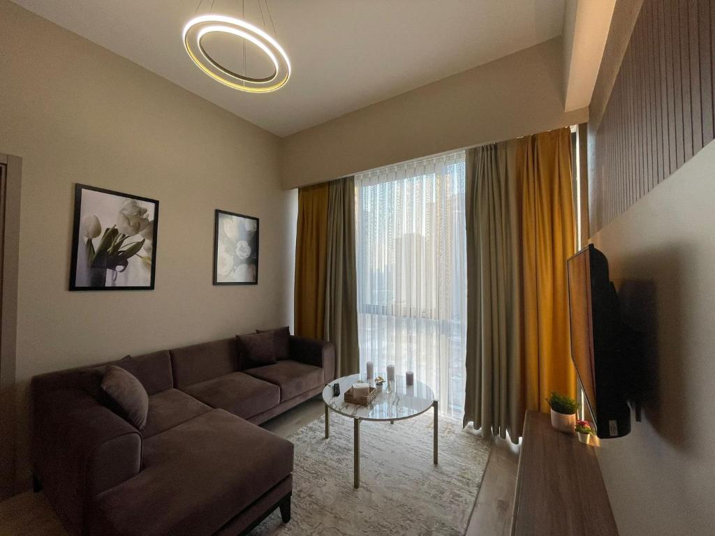 Brand-new 2-bedroom Apartment Near Mall Of Istanbul - 105 Gunesli 62 - Esenler