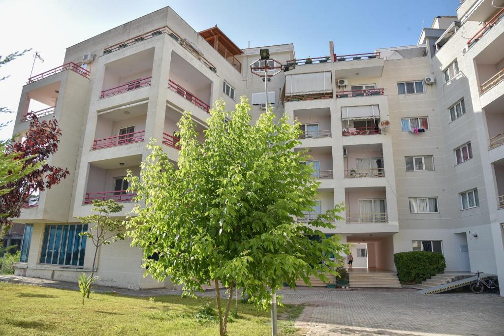 Flowers Apartments - 알바니아