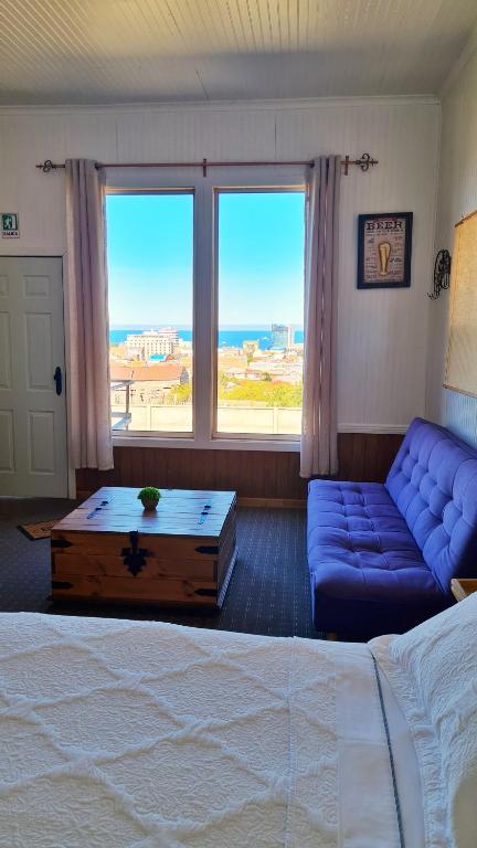 Habitacion con vista al mar y baño privado - Cabo de Hornos