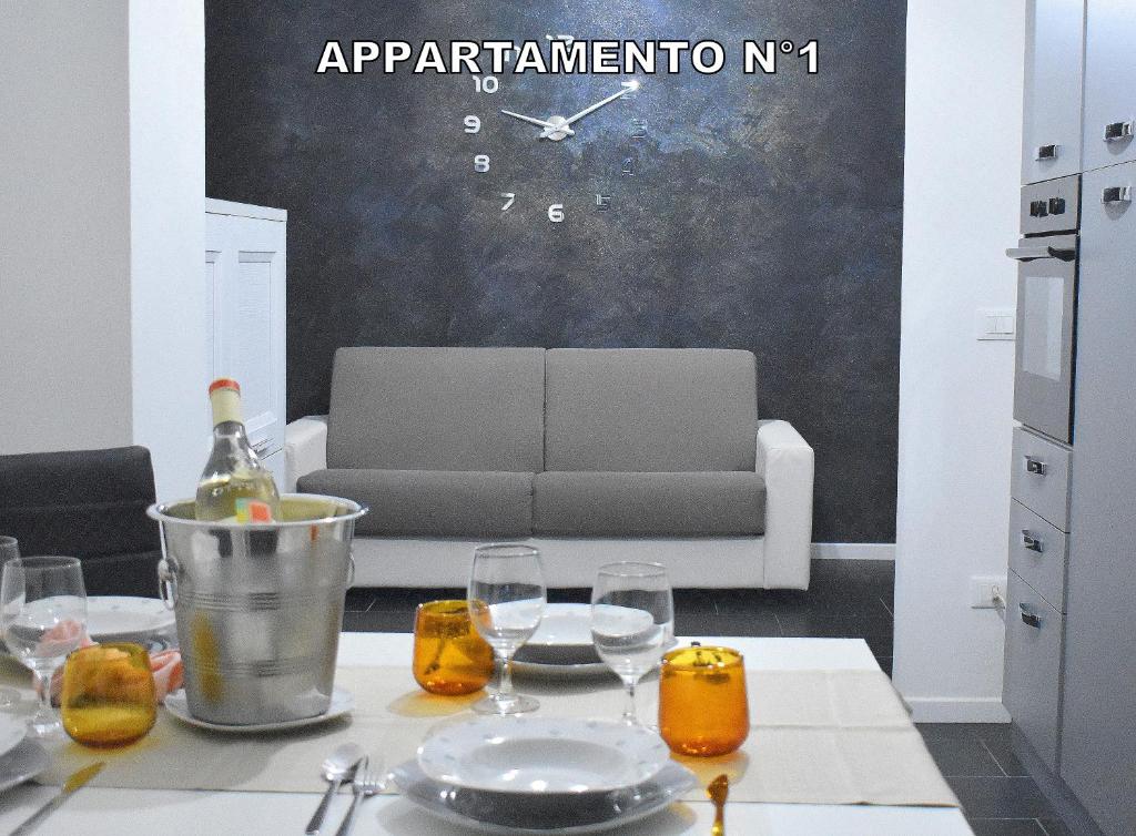 Red & Blu Apartments - Desenzano del Garda