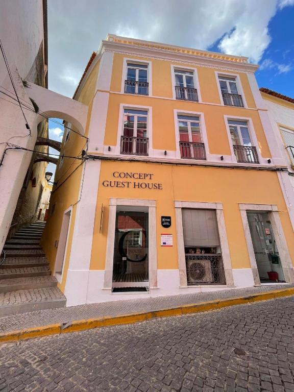 Concept Guest House - Santa Eulalia, Portugal