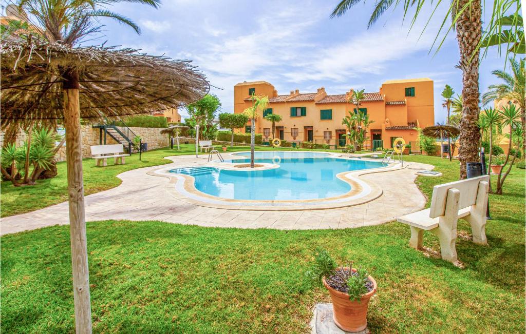 Stunning home in Finestrat with Outdoor swimming pool, WiFi and 2 Bedrooms - Villajoyosa