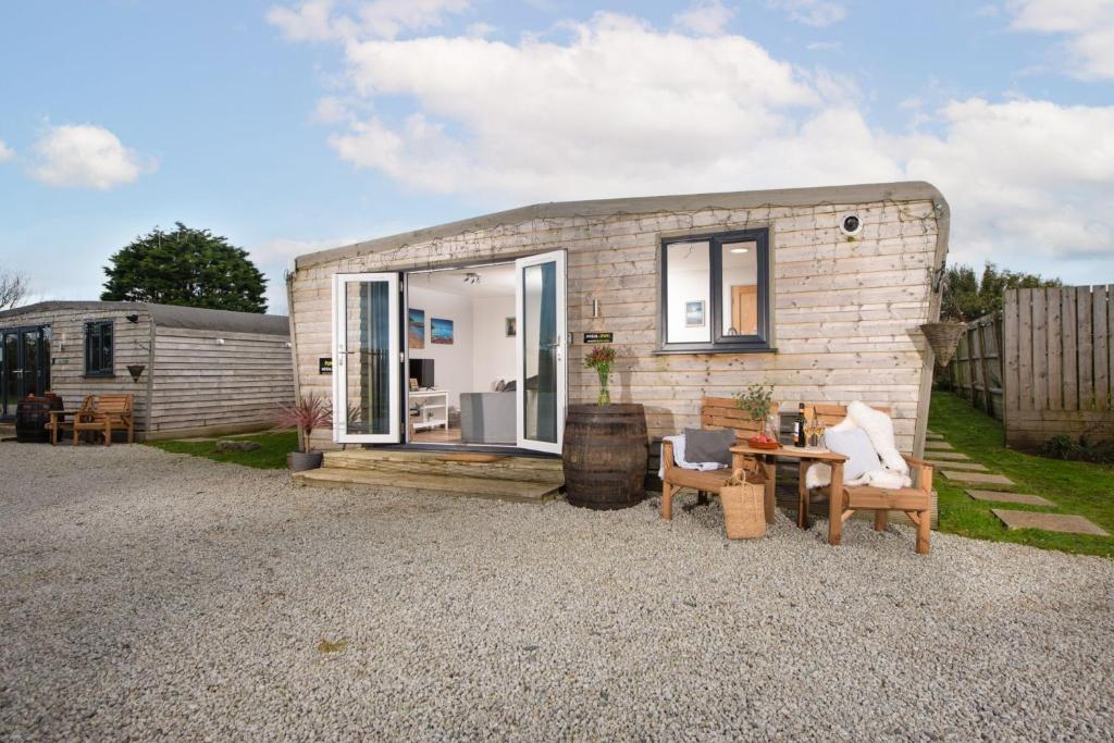 Wheal Jewel- Beautifully Fitted Wooden Lodge Helston Cornwall - Helston