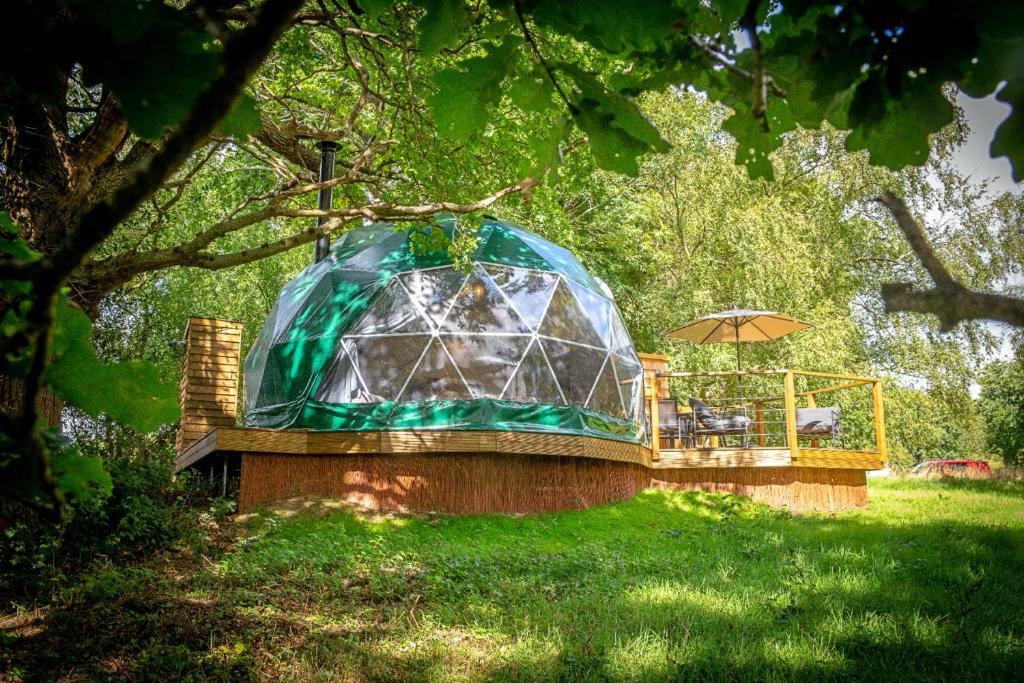 Finest Retreats | Chartwell Luxury Dome - Sevenoaks