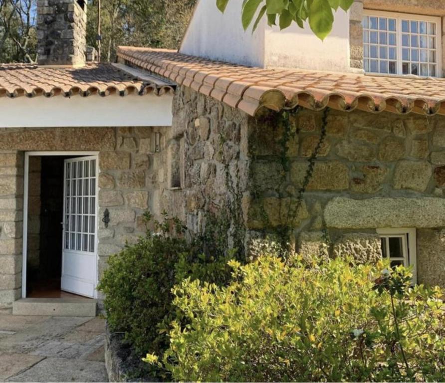 Lovely 6-bed Cottage In Barcelos - Vila Cova - Oliveira, Portugal
