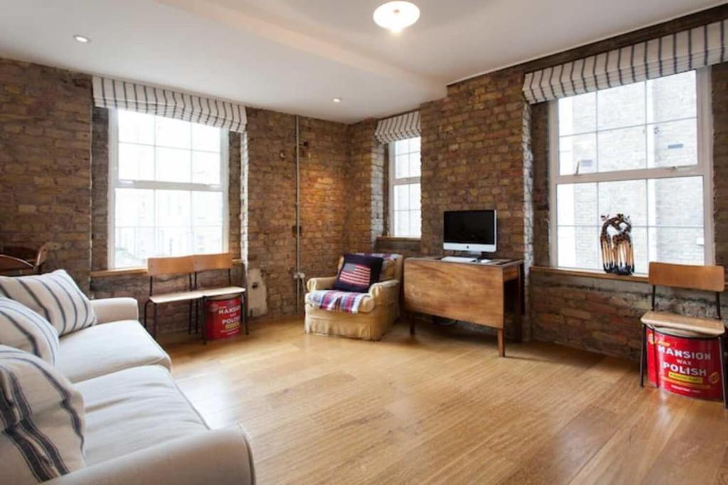 Guestready - Amazing Central 2bd Warehouse Flat - Dalston - London