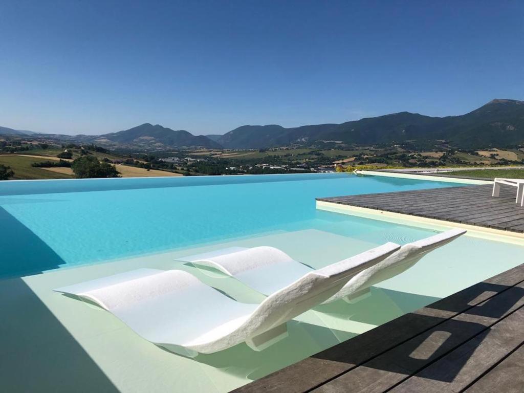 Serre Alte Landscape Luxury Rooms - Fabriano