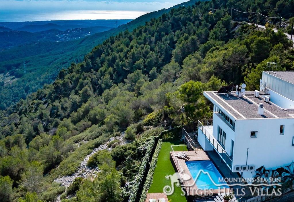 Designer Villa With Panoramic  Sea Views & A/c - Cubelles