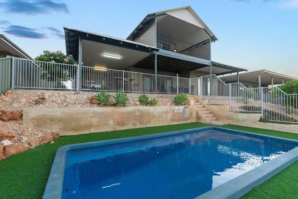 3 Kestrel Place - Complete With Private Pool - Exmouth