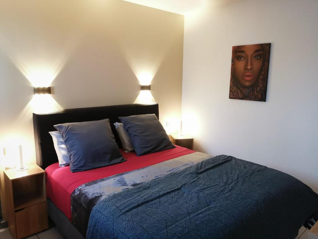 Hostal 170 Room 15 Service Appartement - La Réunion