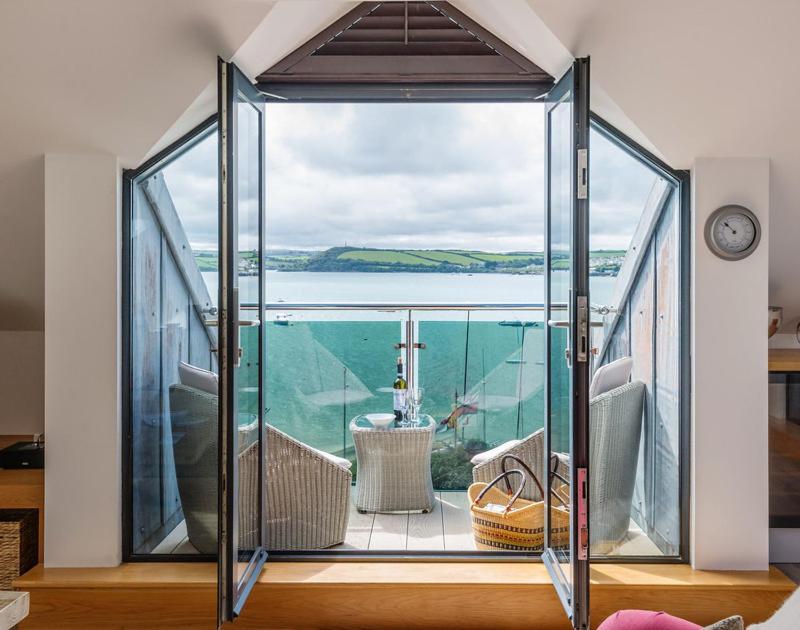 Upper Deck, Family Friendly, Luxury Holiday Cottage In Rock - Padstow