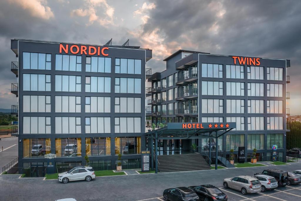 Hotel Nordic Twins - Rădăuți
