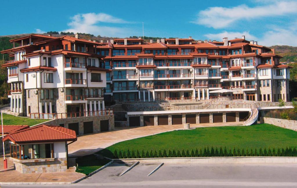Апартамент за гости Диляна в комплекс Garden Palace Balchik - Balčik