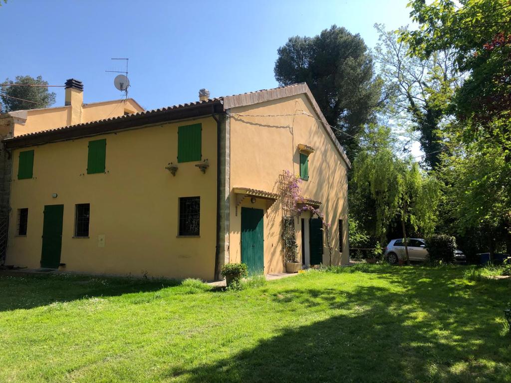 Casale Del Monte, Pesaro - Pésaro