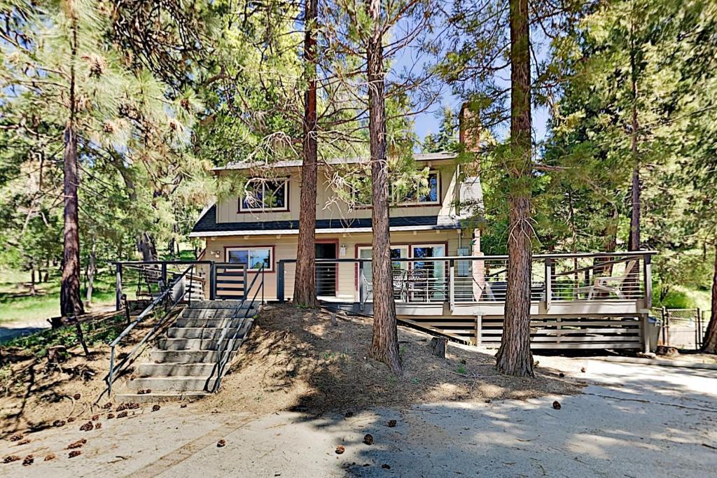Serene Cabin - Lake Arrowhead, CA