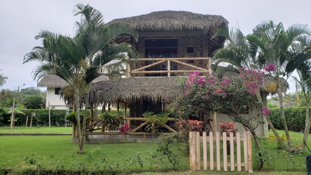 Casa Vacacional Campestre Cerca De La Playa - Équateur