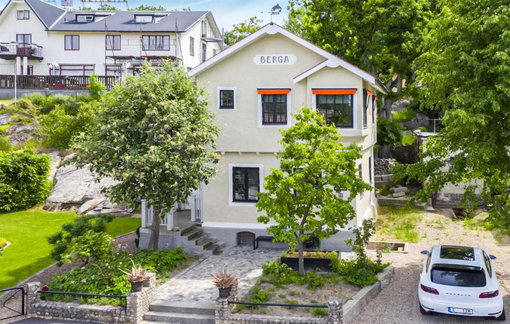 Beautiful Home In Mrrum With 2 Bedrooms And Wifi - Karlshamn