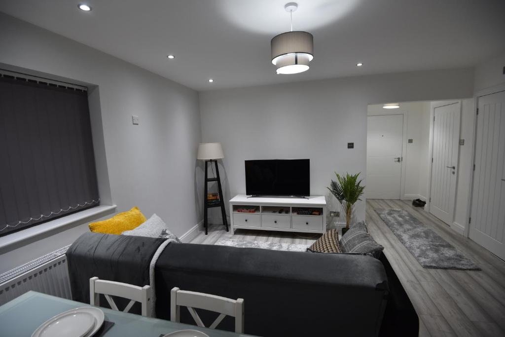 Cozy! 2-bedroom Exclusive Apartment near Bristol City Centre Easton Speedwell sleeps upto 6 - Saltford