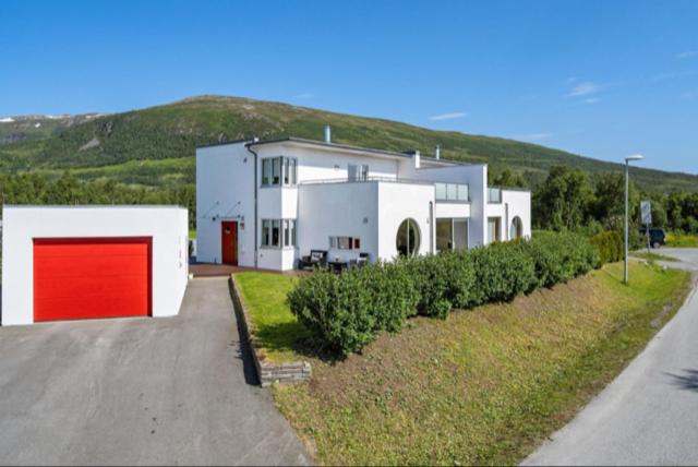 Modern Villa With Amazing View - Tromsø