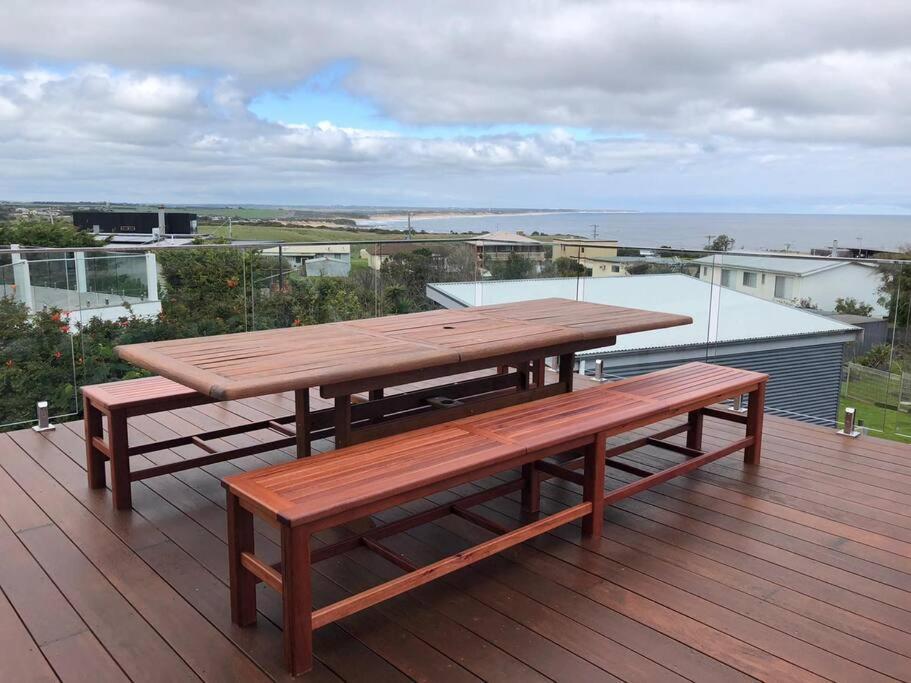 Vista Azure - The House On The Hill With The View - Kilcunda