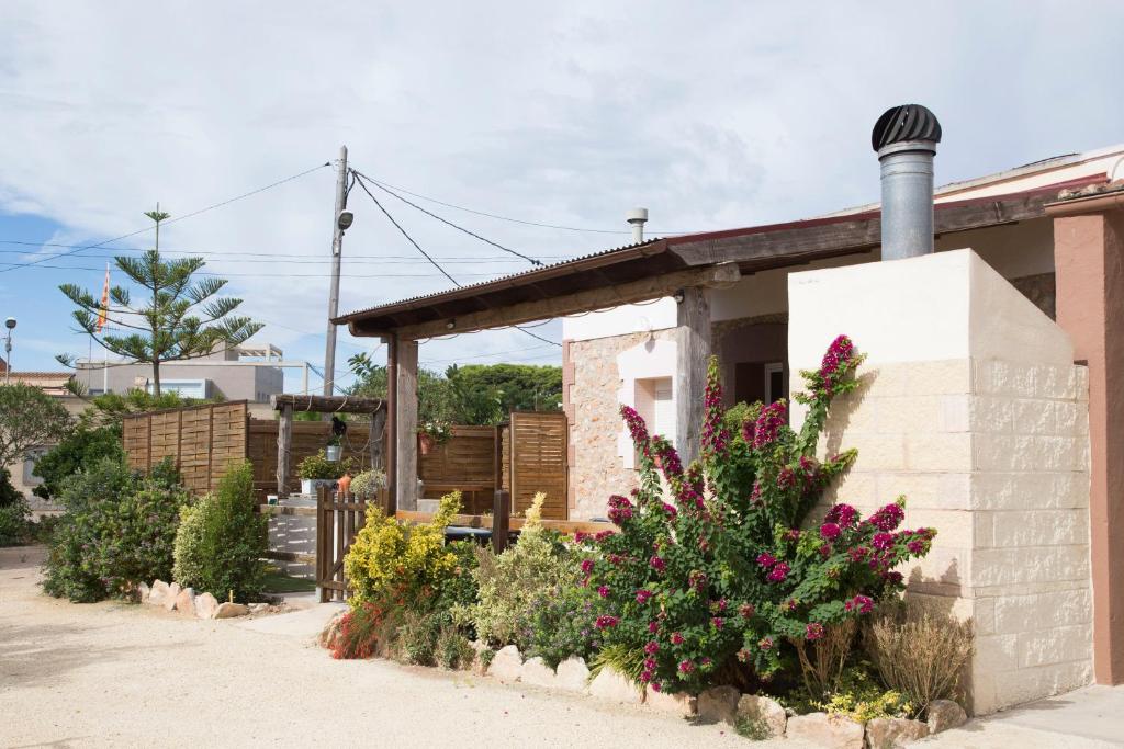 3 Bedrooms House With Enclosed Garden And Wifi At Camarles 5 Km Away From The Beach - Tortosa