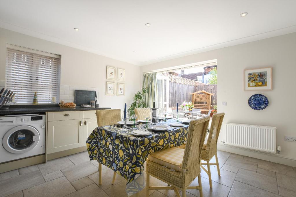 1 Coconut Cottage, Long Melford, Pet Friendly In Long Melford - Long Melford