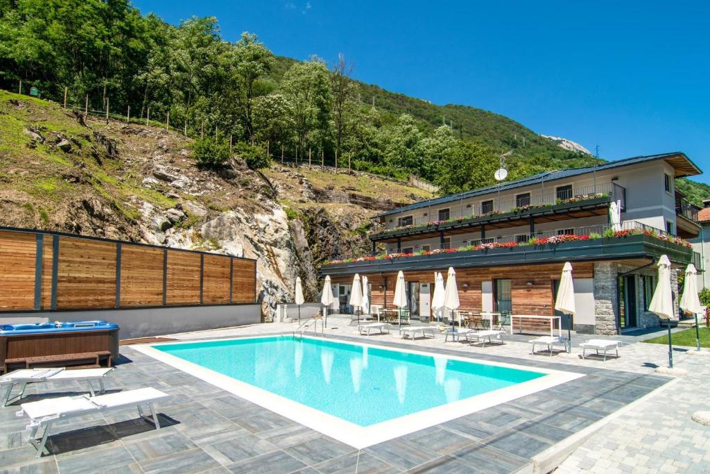 Dascio Oasi Con Balcone Appartamento Per Vacanze Sul Lago Con Piscina - Provincia di Como