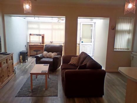 Milton Keynes Short Term and Weekly Rentals cozycozy