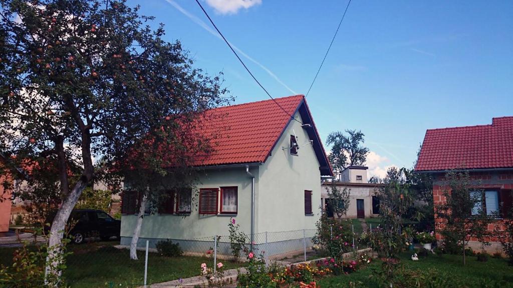 Bakina Kućica - Grandma's Cottage - Kroatië