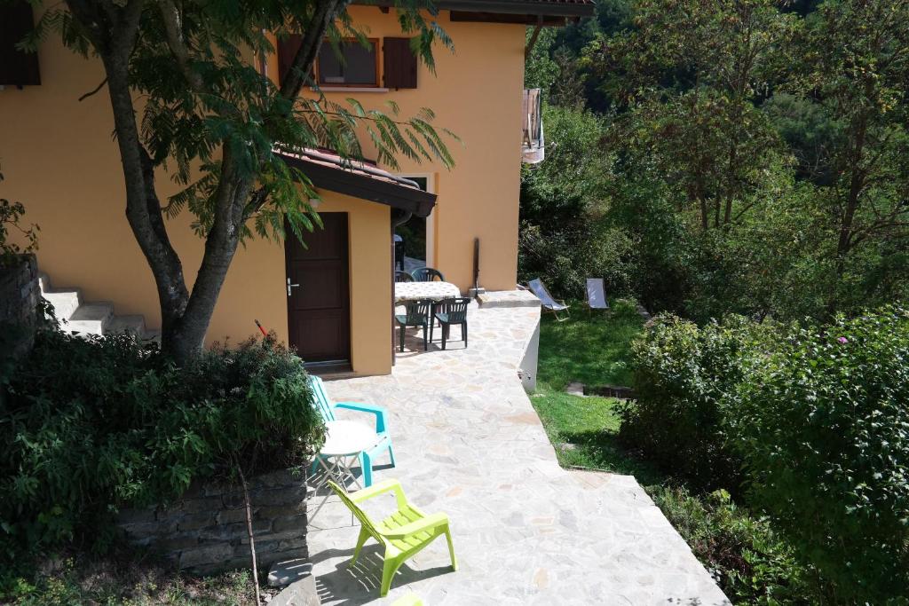 Stunning 2-bed Apartment In Borgo Val Di Taro - Provincia di Parma