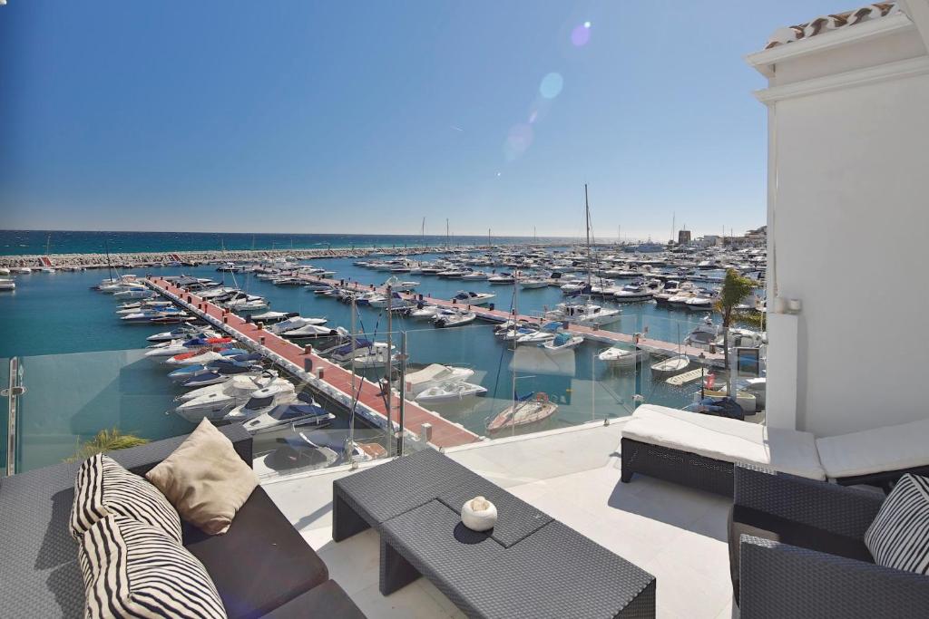 306 -Luxury Selection- Puerto Banus Marbella Front Line Penthouse - Puerto Banús