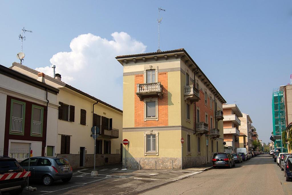 Casa Luna - Novara