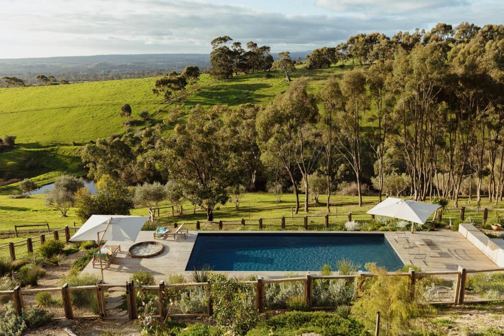 Timba: Luxury Bush Rtreet With Pool And Spa - McLaren Vale