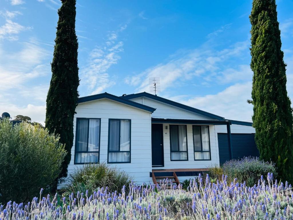 Clampetts Pet Friendly Close To Township - Robe, South Australia