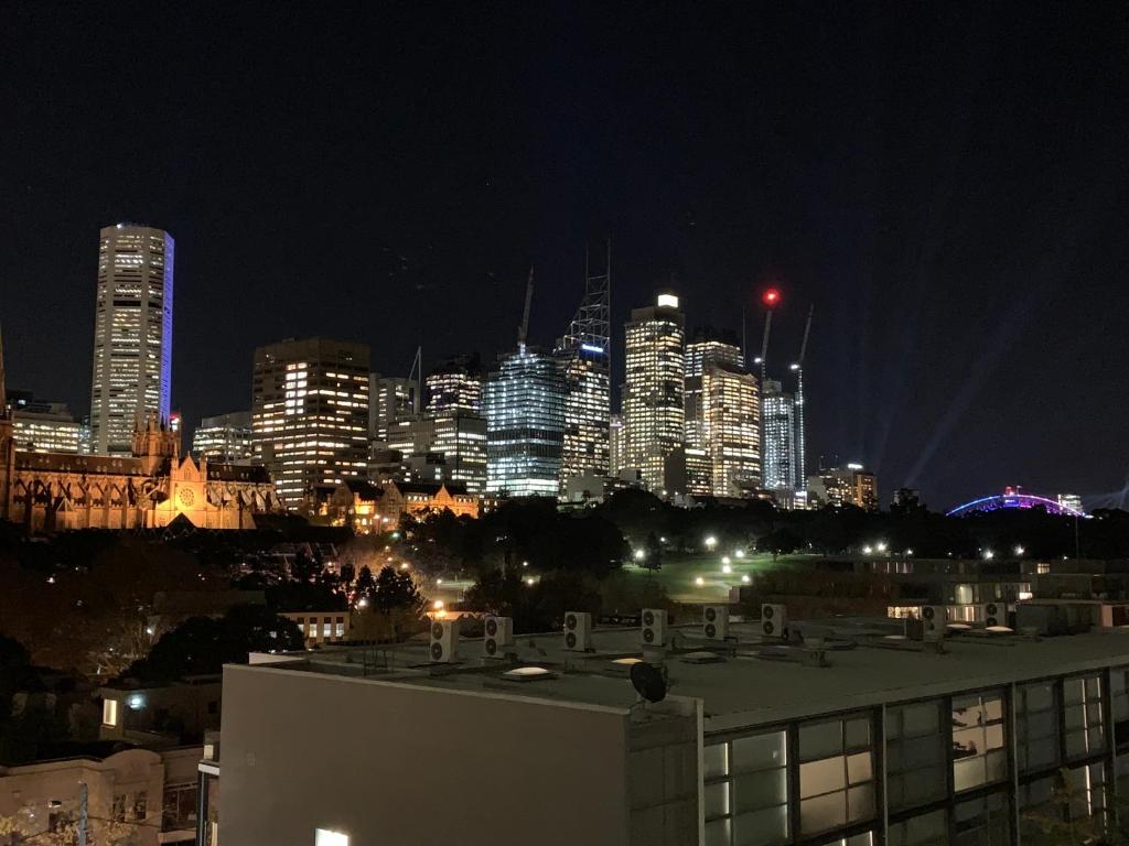Stunning Unit City Harbour Views + Parking +Bbq - Sydney central station