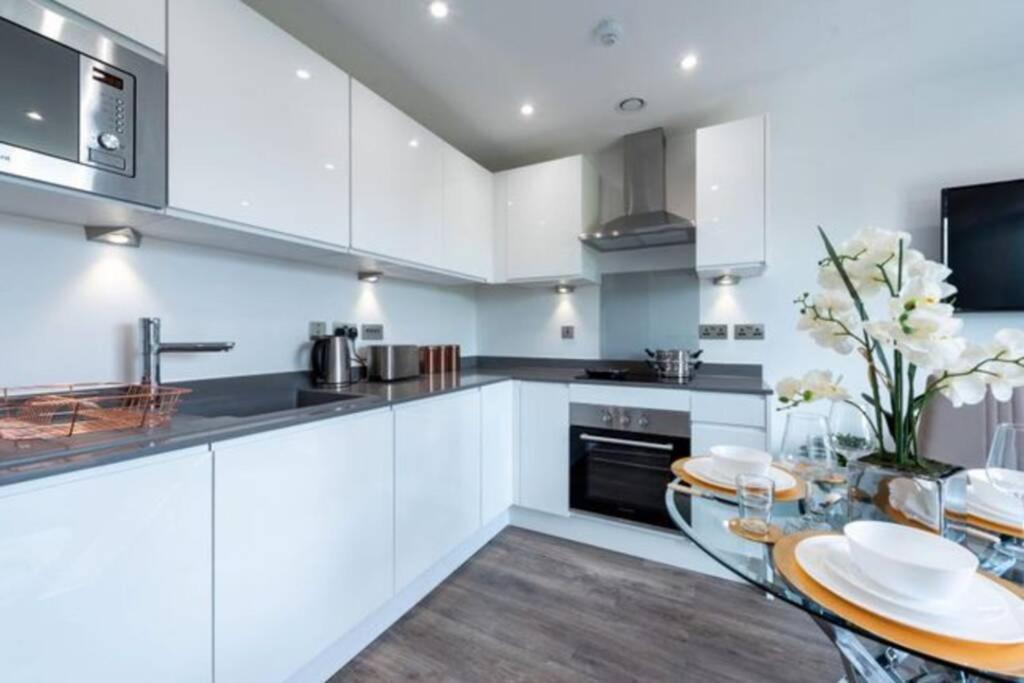 A Beautiful Brand New Flat 25-minute To London - Dunstable