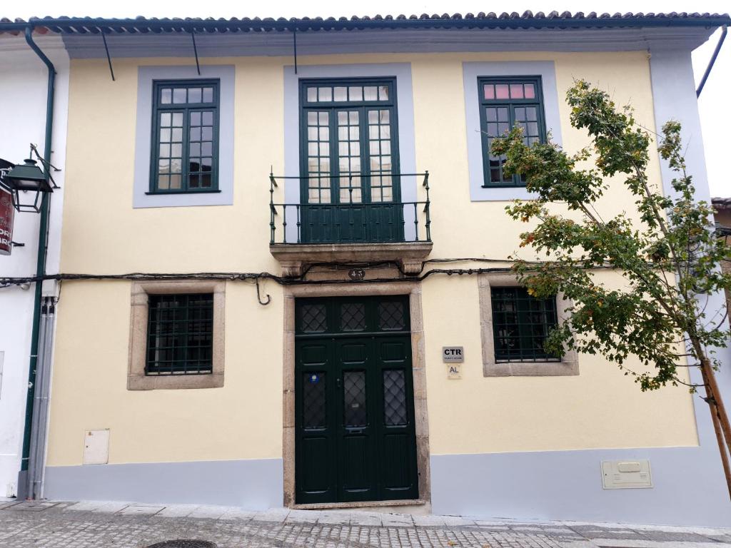 Ctr Guest House - Guimarães